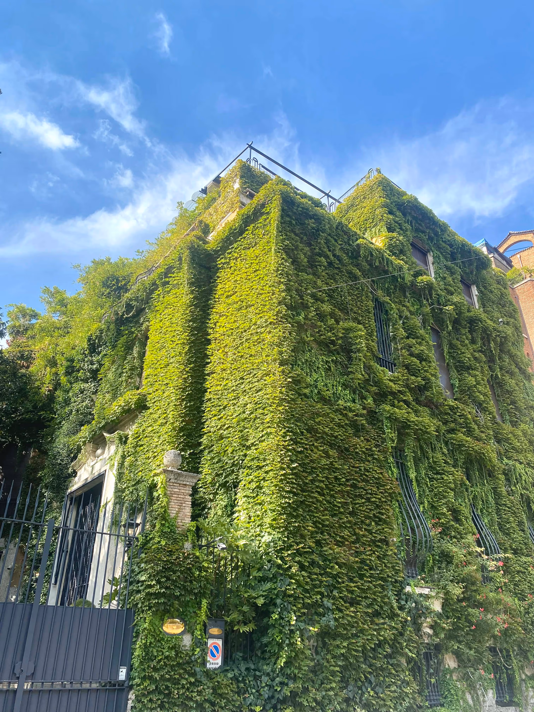 Italy travel photograph 11 of 17 — by Isaak De Coninck (2023)